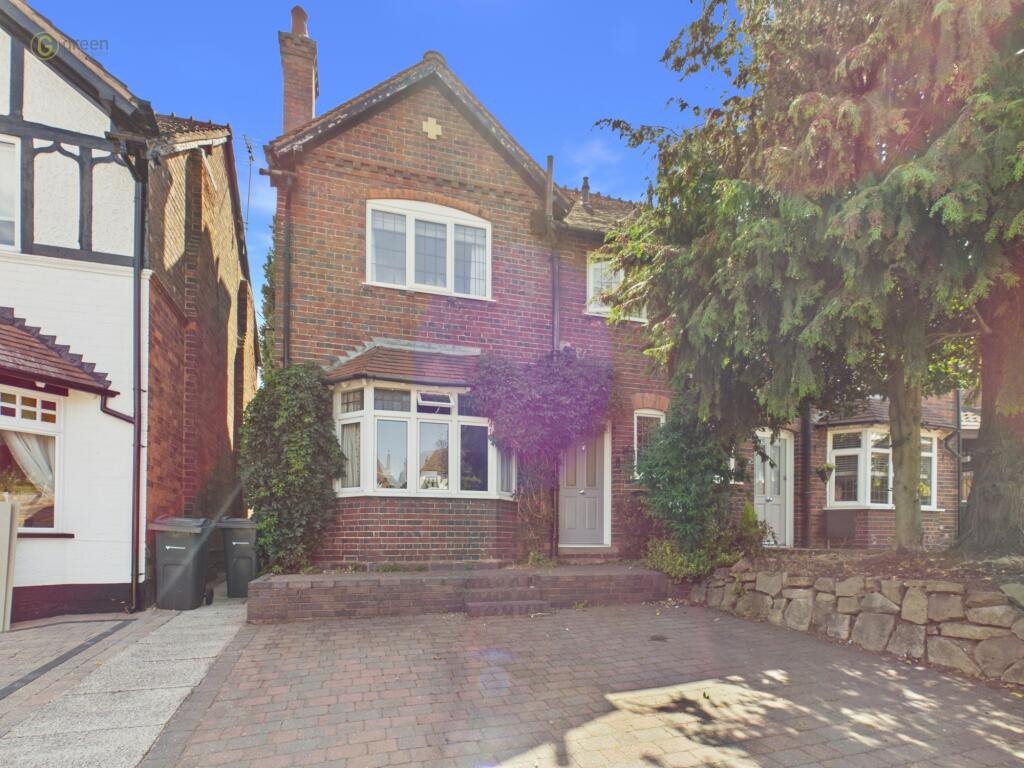 Main image of property: Tamworth Road, Sutton Coldfield, B75