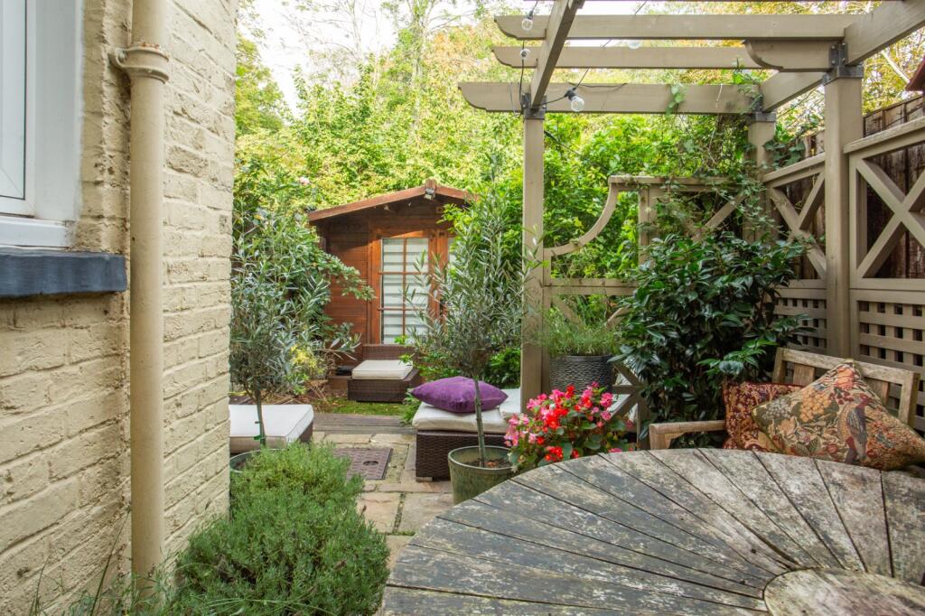 House in Canterbury - View 4
