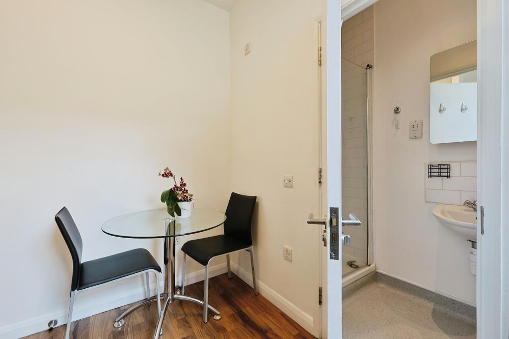 Studio apartment for rent