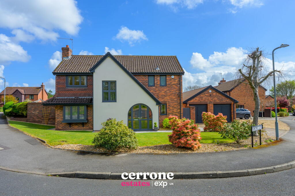 Main image of property: Planetree Close, Bromsgrove, B60 1AW