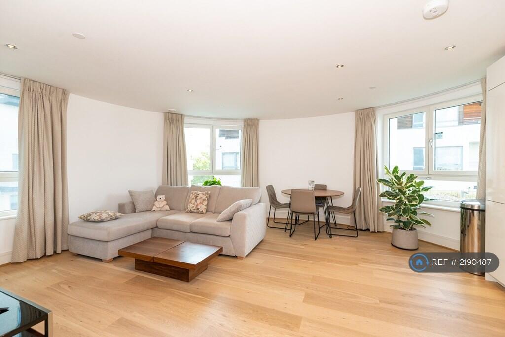 Main image of property: Clement Avenue, London, SW4