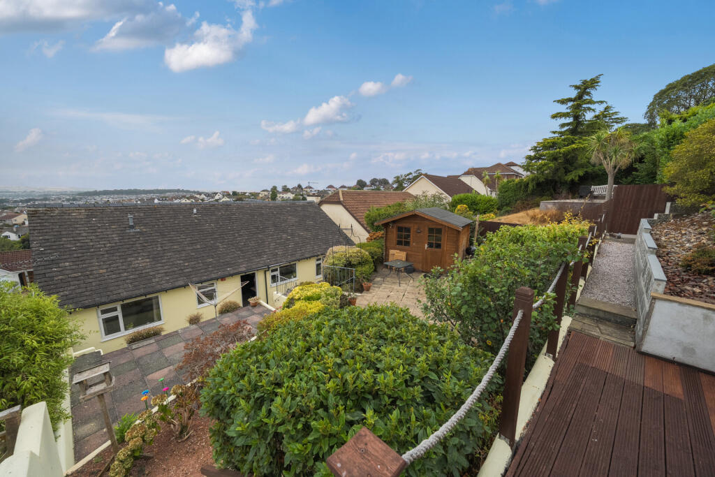House in Torquay - More