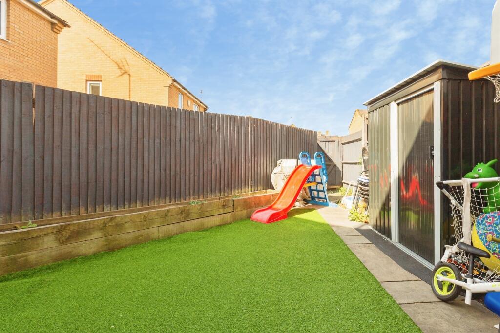House in Luton, Leighton-Linslade - View 2