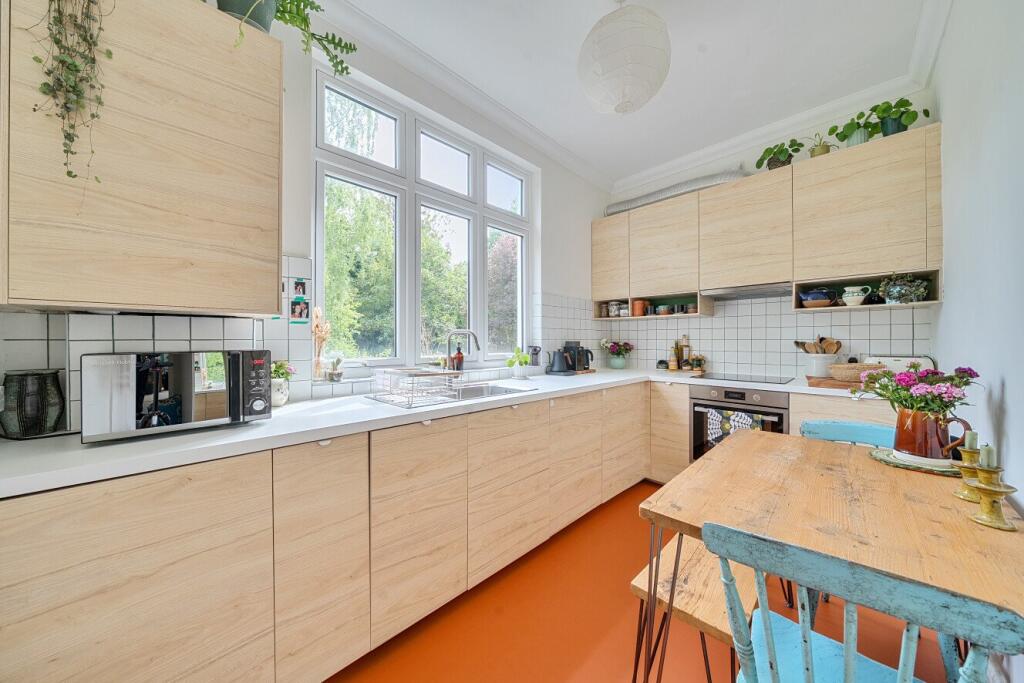 Longton  Avenue, Sydenham, London, SE26 photo 3