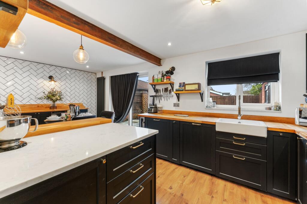 Mortlake Close, Widnes, WA8 photo 3