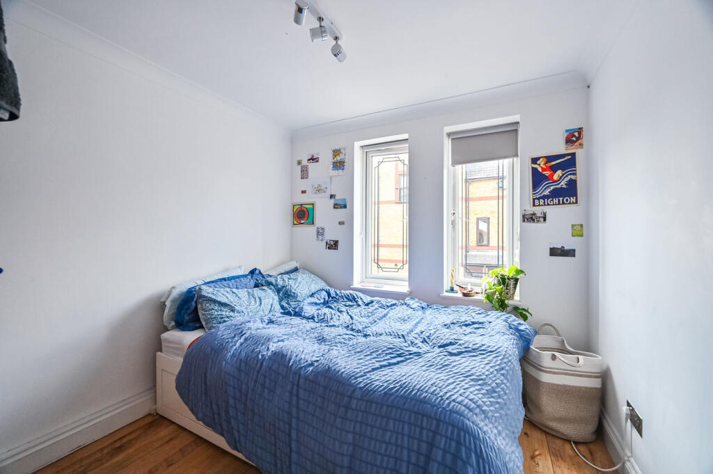 Apartment in London - View 4