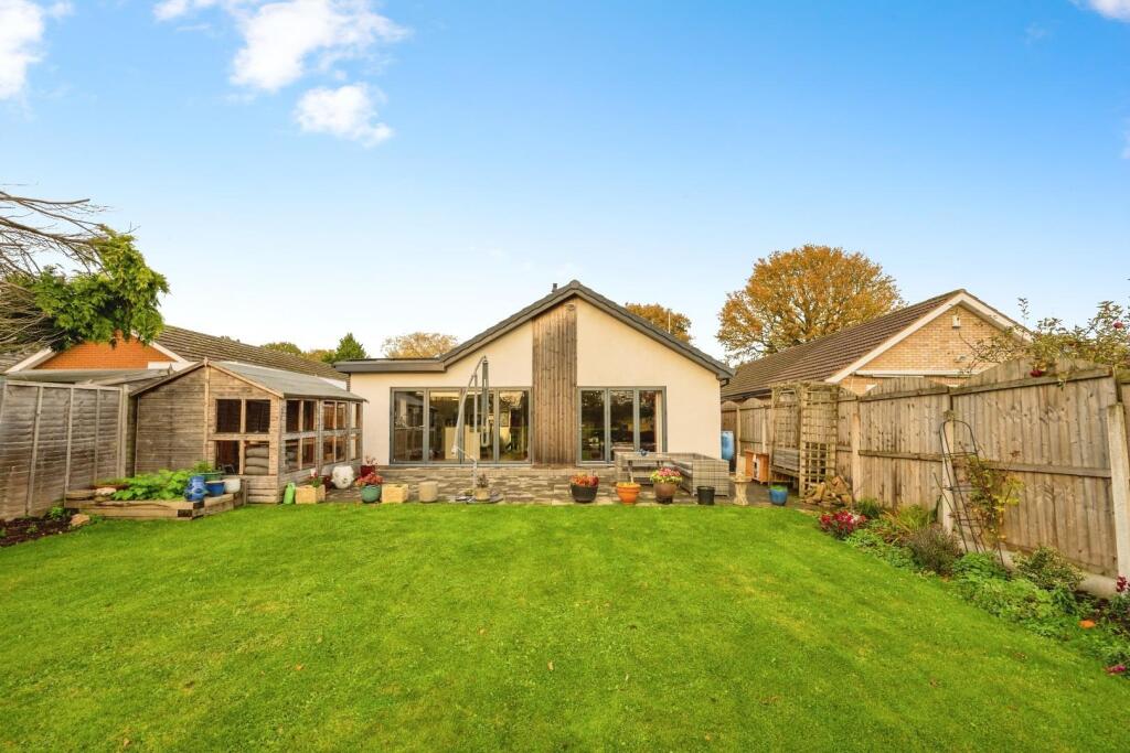 Main image of property: Blind Lane, Tanworth-In-Arden, B94 5HT