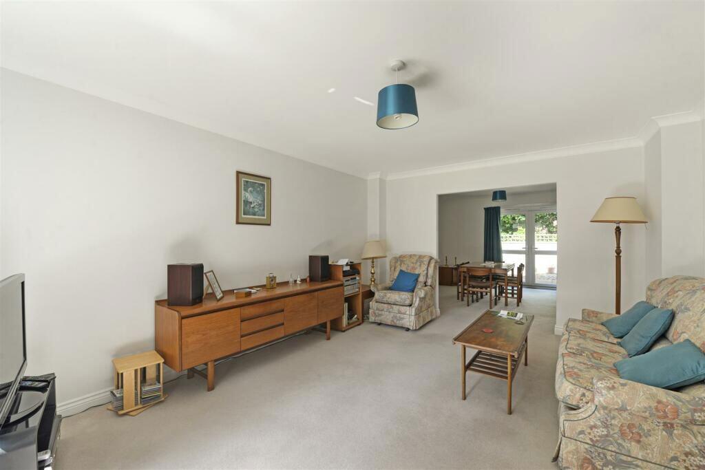 Rookery Court, Marden, Tonbridge, Kent, TN12 9AZ - View 4