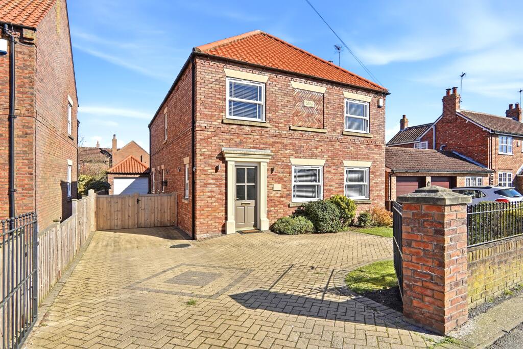 Main image of property: Finkle Street, Hemingbrough, North Yorkshire YO8