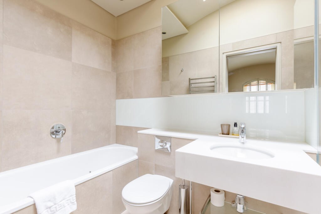 4 bedroom terraced house for rent