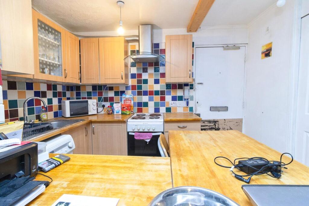 Main image of property: North Ninth Street, Milton Keynes, MK9