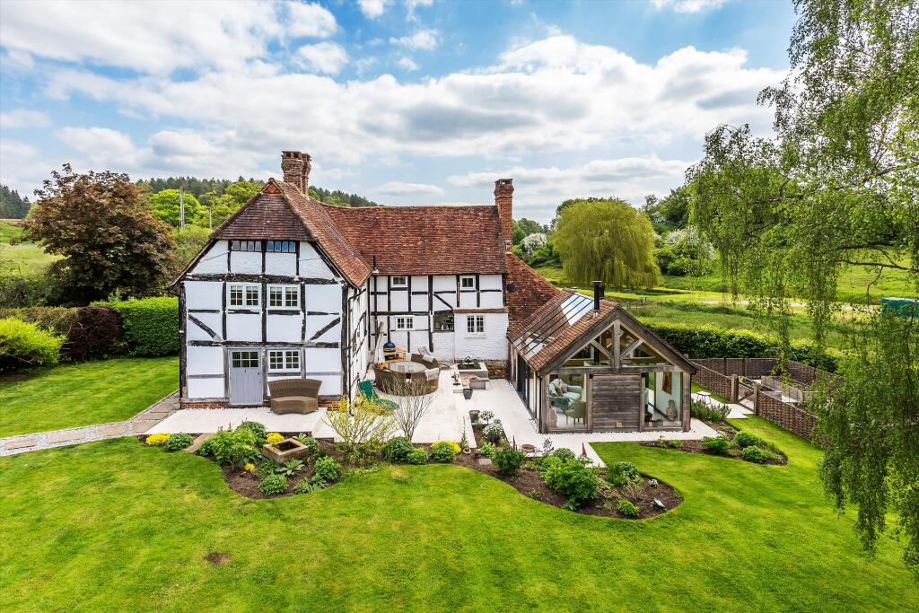Main image of property: Albury Heath, Albury, Guildford, Surrey, GU5