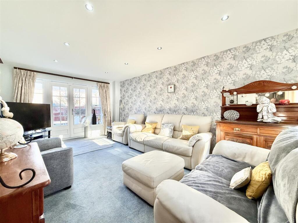 Bridge Street, Writtle, Chelmsford photo 3