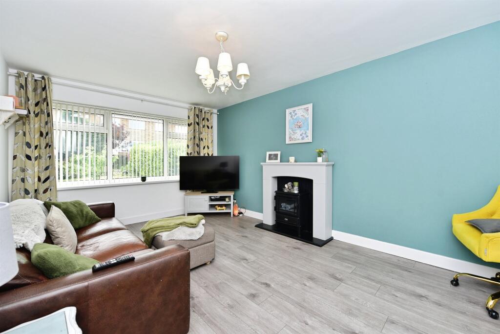 Marlborough Rise, Aston, Sheffield photo 3