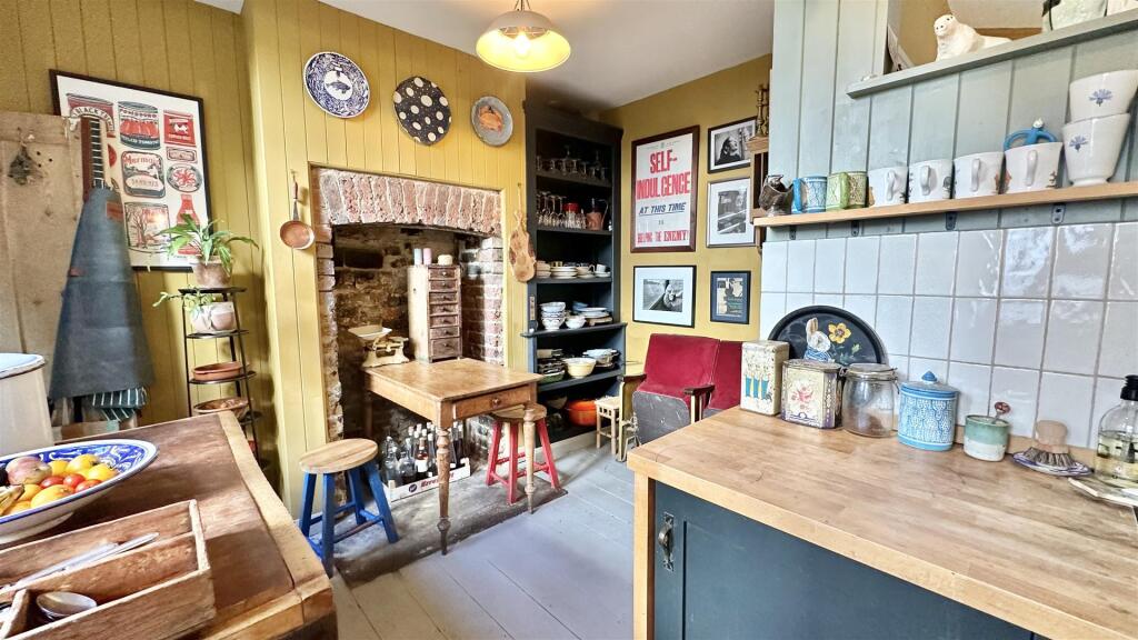 Main image of property: Sinnock Square, Old Town, Hastings