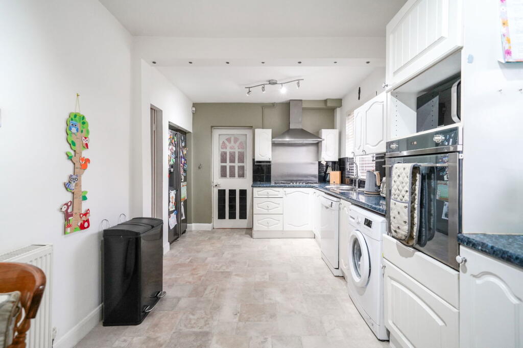 Additional image 4 of Stanway Road, Shirley