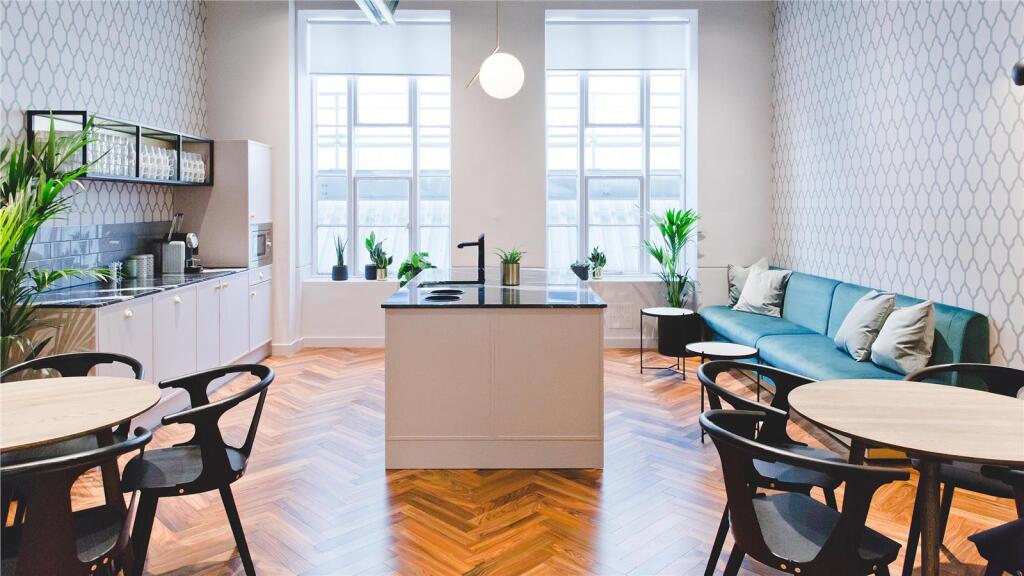 Main image of property: Platform 1, Belle House Unit 2, Victoria Station, London, Greater London, SW1V 1JT