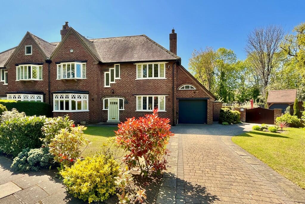 Main image of property: The Oval, Bessacarr, Doncaster