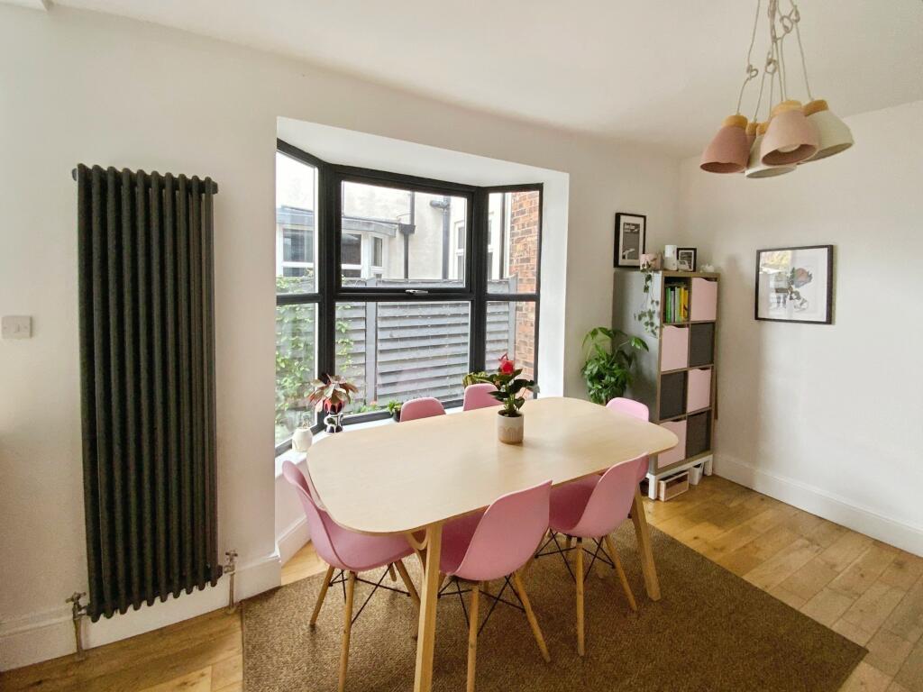 House in Hull - View 5