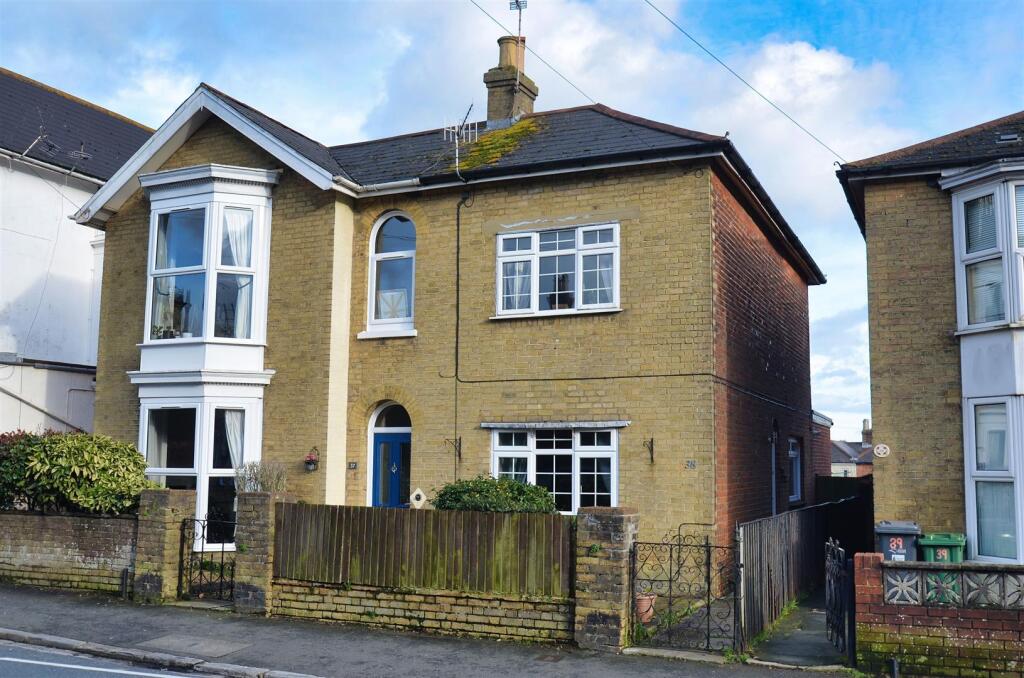 Main image of property: CENTRAL RYDE