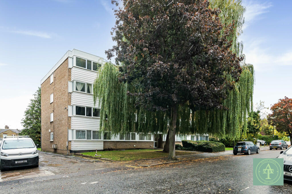 Main image of property: Maidstone Road, Bounds Green, London, N11