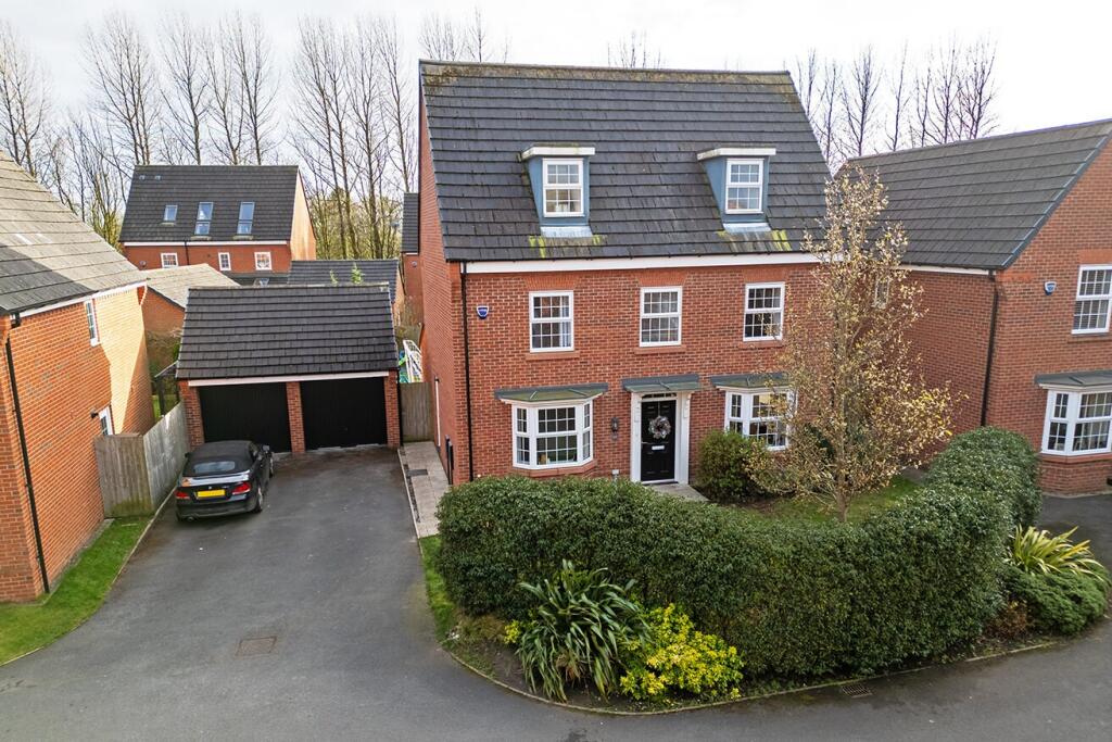 Main image of property: Mosses Farm Road, Longridge, Preston, Lancashire, PR3