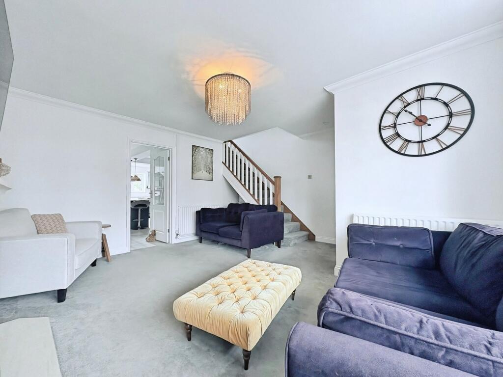 House in Chelmsford, Great Baddow - View 4