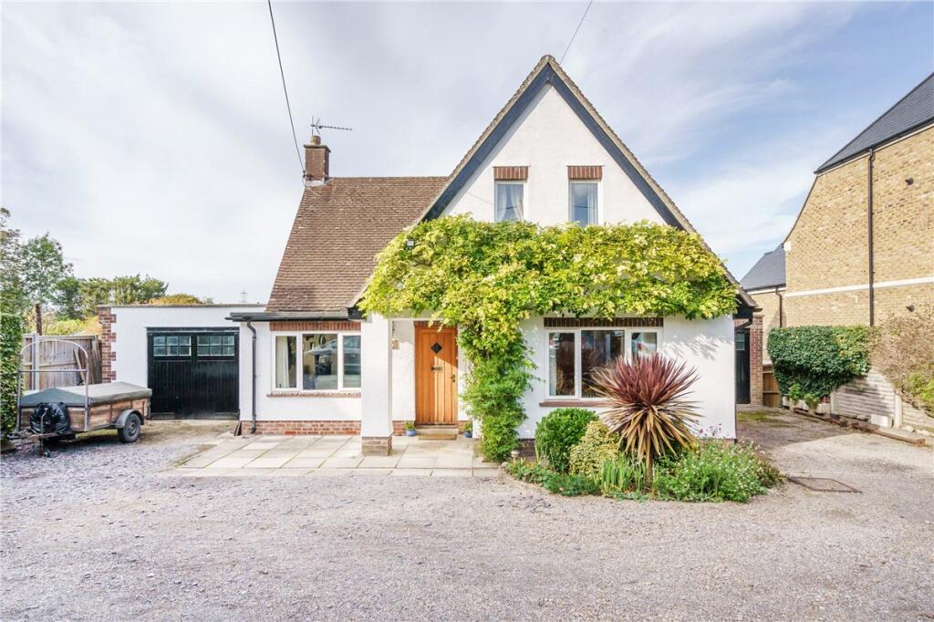 Main image of property: Cumnor Hill, Oxford, Oxfordshire, OX2