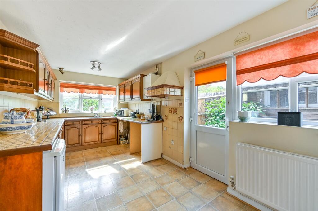 House in Reading - View 2
