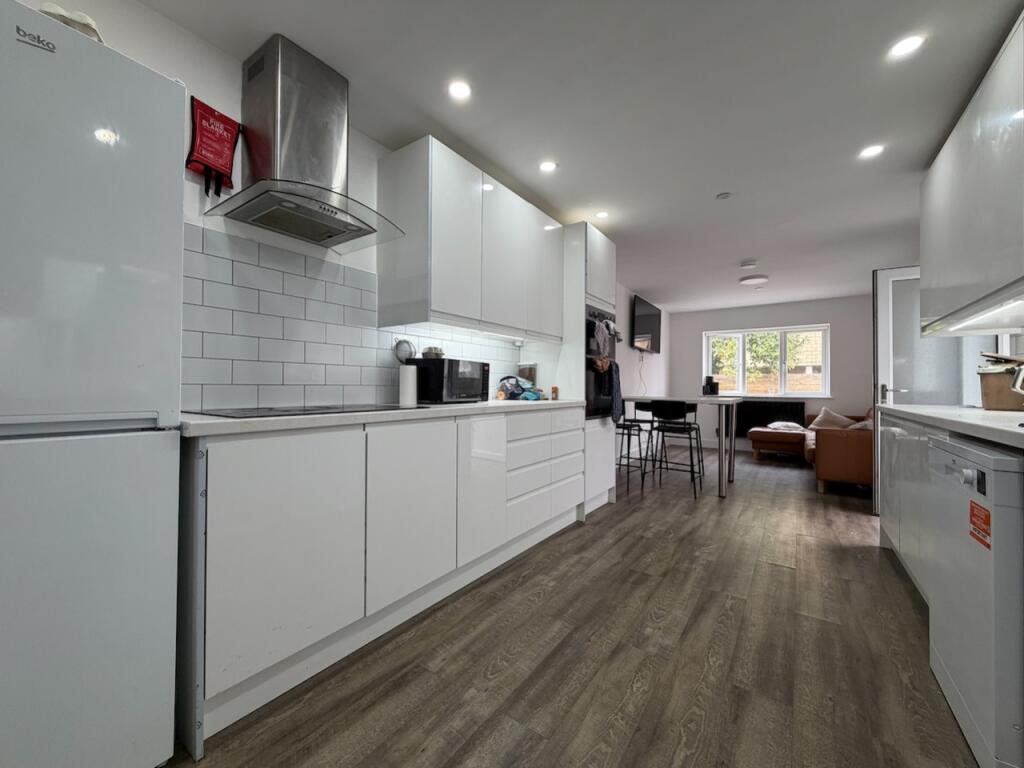 Main image of property: Rhymney Street, Cathays