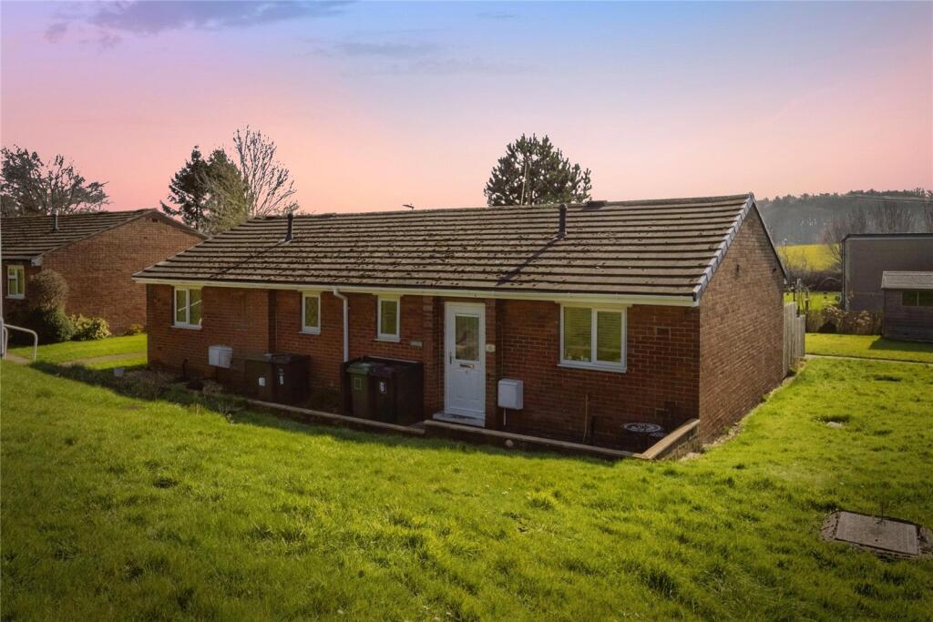 Main image of property: Pinfold Close, Flockton, Wakefield, West Yorkshire, WF4