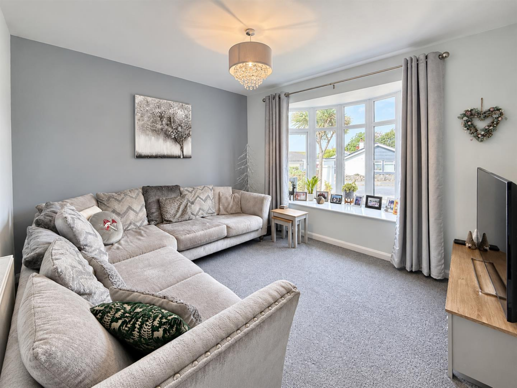 House in Torquay - More