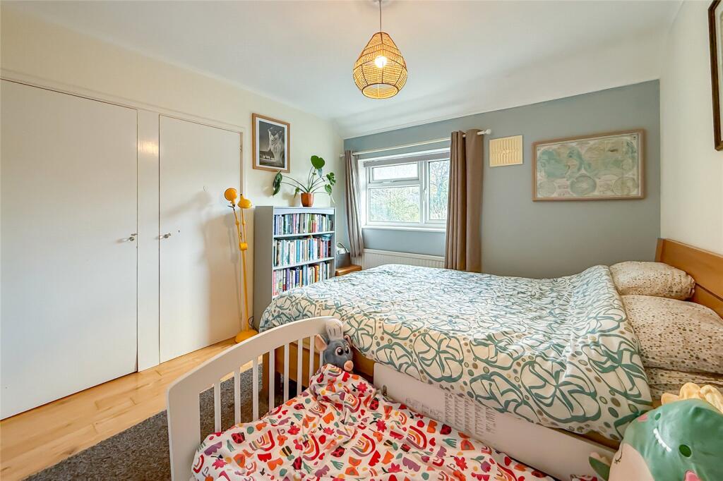 Additional image 21 of White Hedge Drive, St. Albans, Hertfordshire, AL3