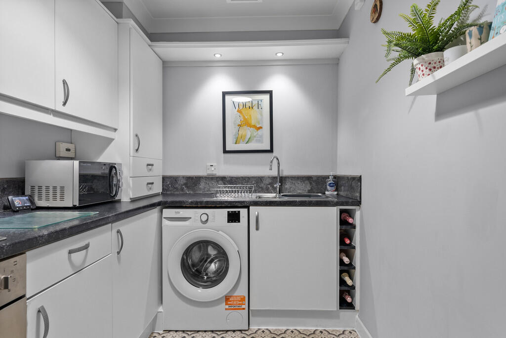 Apartment in Glasgow, Bellgrove, Dennistoun - More