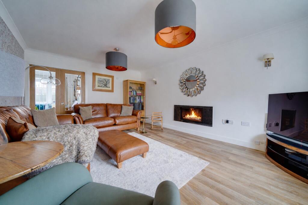 Elsworth Close, St. Ives, Cambridgeshire, PE27 photo 5