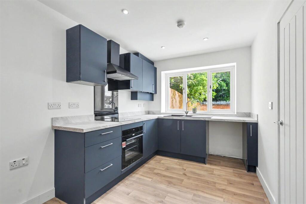 House in Bolsover, Pinxton - View 2