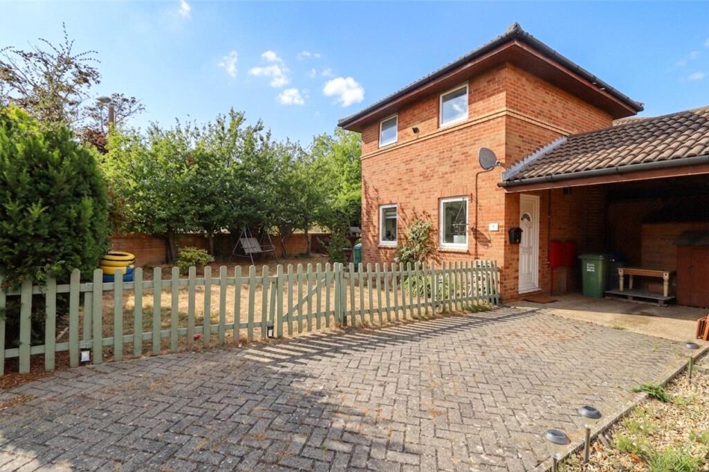 Main image of property: Streatham Place, Bradwell Common, Milton Keynes, Buckinghamshire, MK13