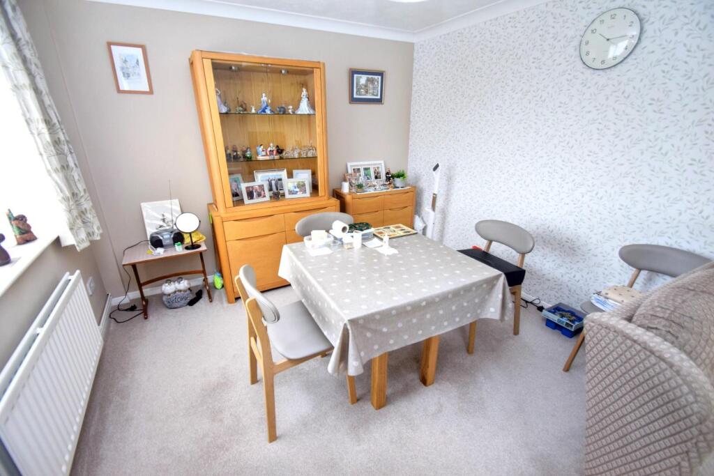 House in Eastbourne, Langney - View 5