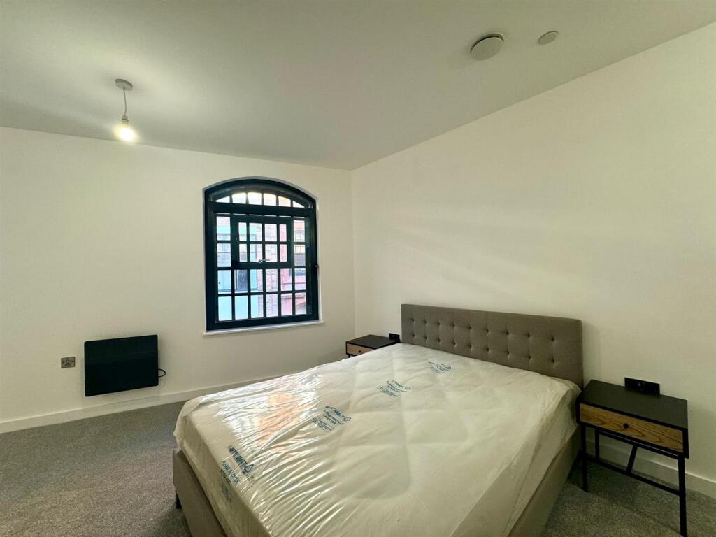 Apartment in Birmingham, Jewellery Quarter - More