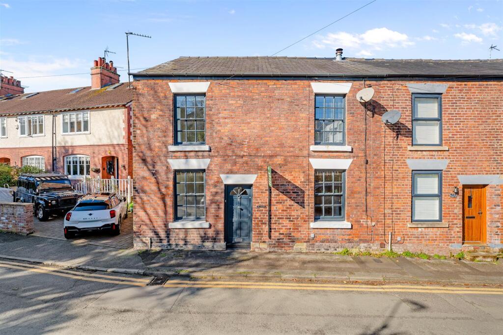 Main image of property: Lydiat Lane, Alderley Edge