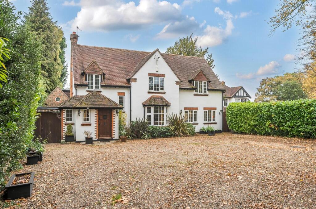 Main image of property: The Drive, Banstead