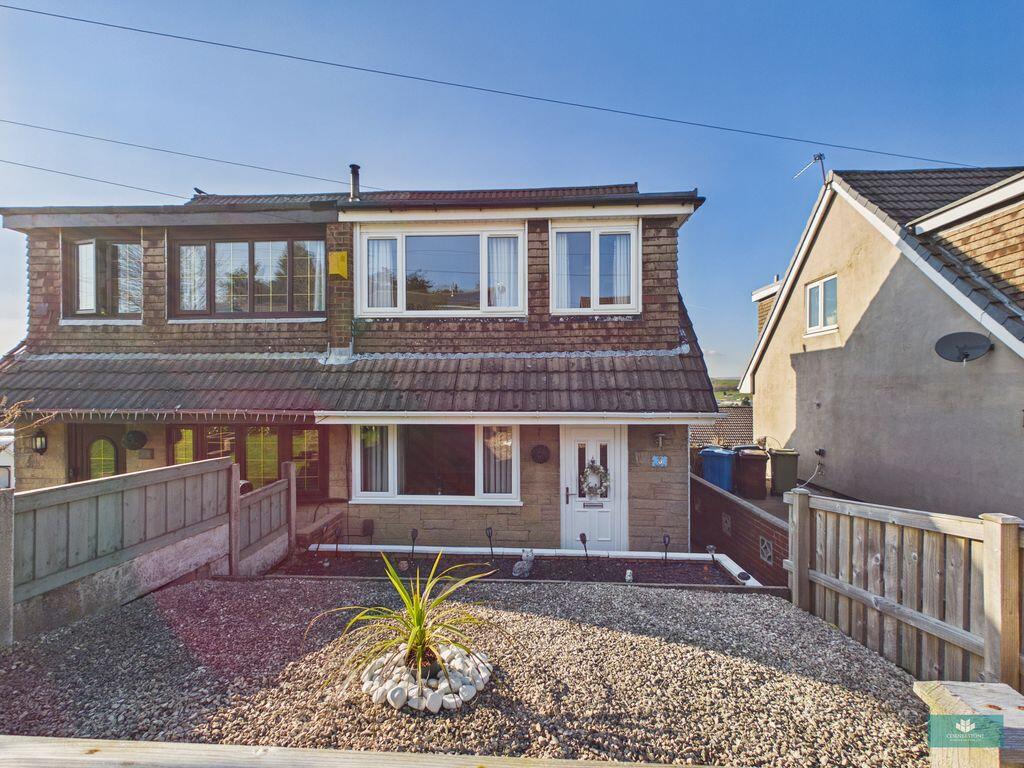 Main image of property: Rossendale Close, Oldham