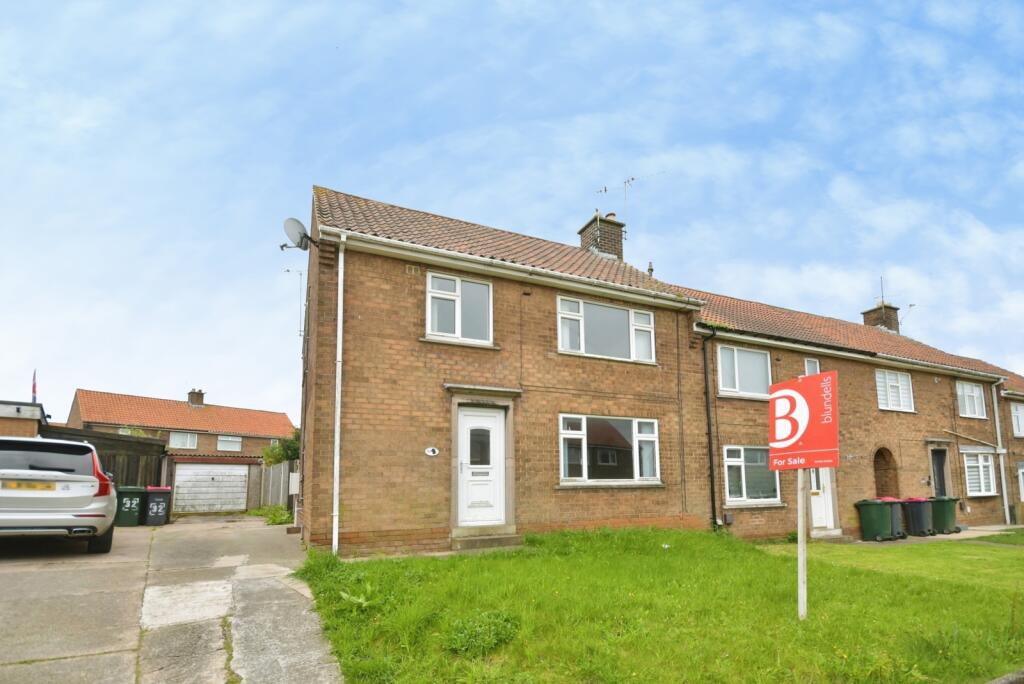 Main image of property: Shakespeare Drive, Dinnington, Sheffield, South Yorkshire, S25