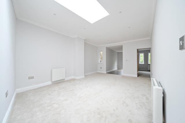 Apartment in Newbury, Speenhamland - View 3