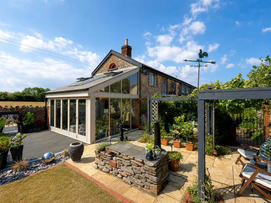 House in Torquay - View 2