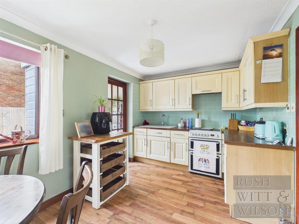 House in Tonbridge - View 5
