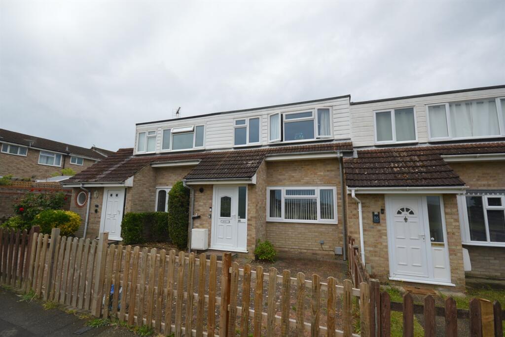 Main image of property: Edinburgh Gardens, Braintree, CM7