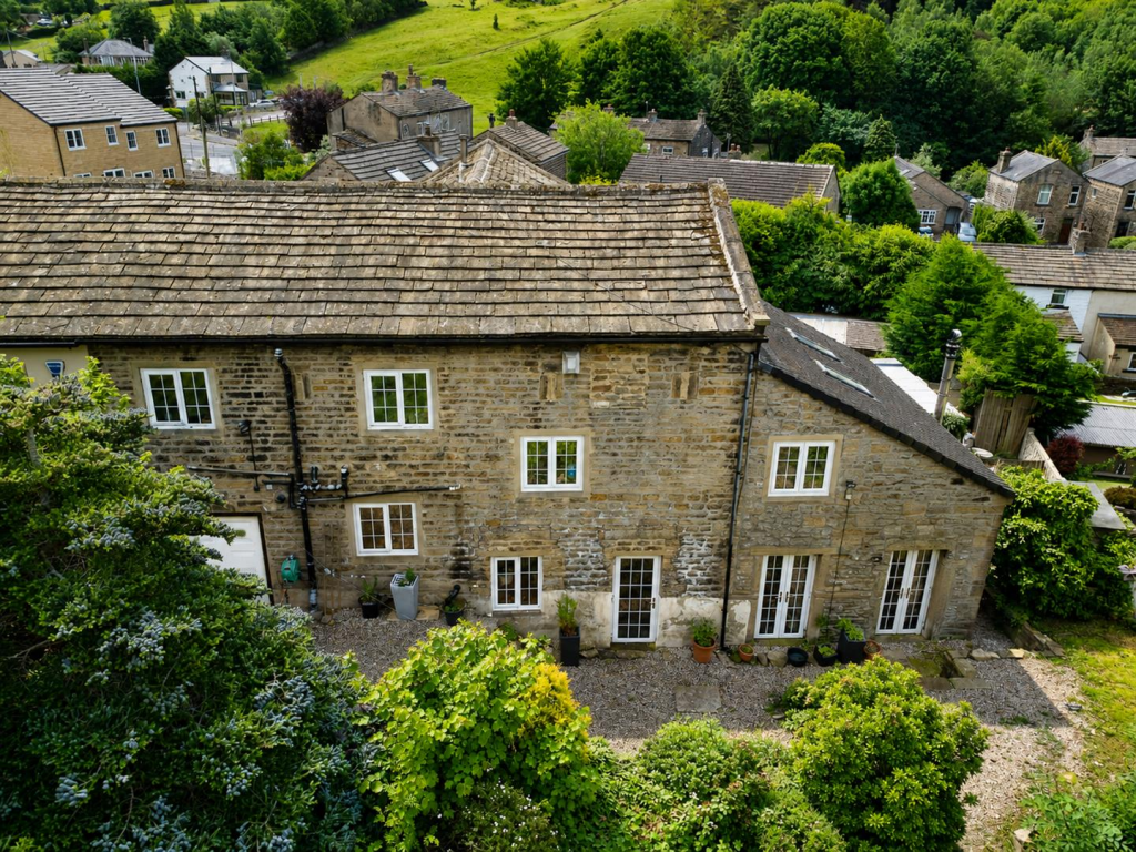 Main image of property: Low Fold, Long Lee Lane, Keighley, BD21 4RS