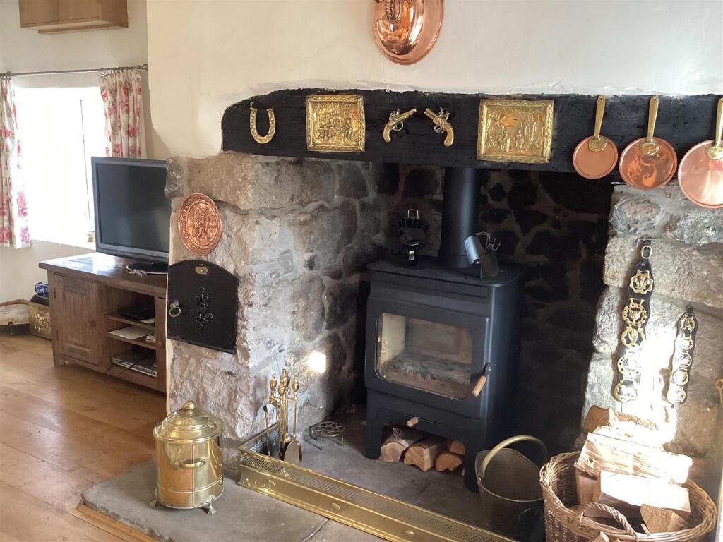 Main image of property: Bwlch