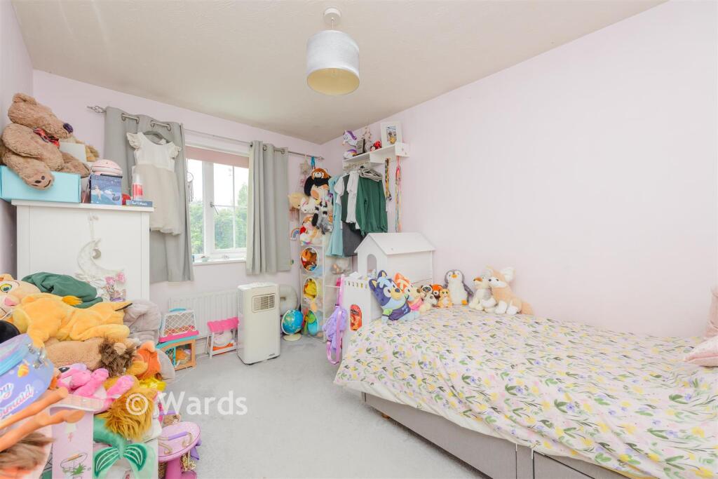 House in Gillingham, Medway - More